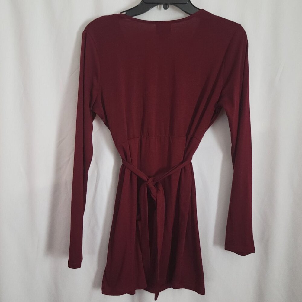 Oh Baby! Motherhood Top Medium maternity stretch embellished tie cranberry wine - Picture 3 of 10